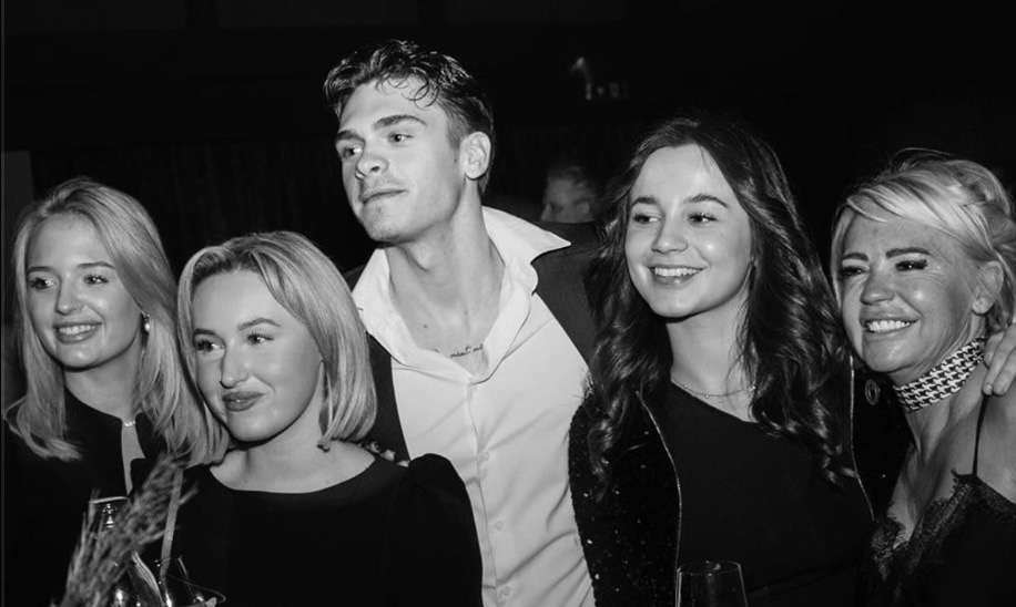 Kapsalon Cleos extentions